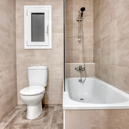 アパート Renovated Les Tres Torres 3br Bcn-94 *