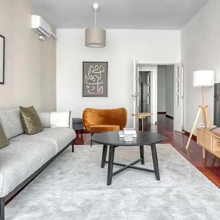 Renovated Les Tres Torres 3br Bcn-94 Barcelona